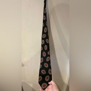 Giorgio Armani Cravatte Italian Black Red Gold Neck Tie